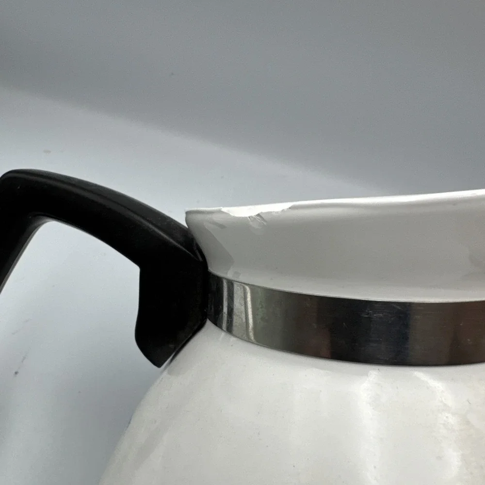 Vtg Corning Ware Blue Cornflower Kettle 6 Cup Tea Pot P-104 without Lid - Read!